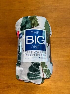 🎅Xmas in July Blanket NWT🌲